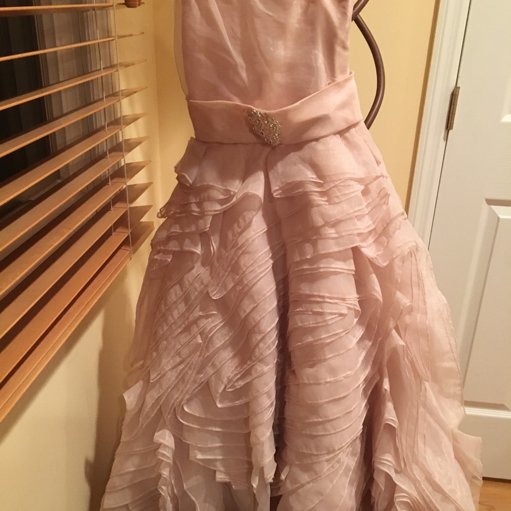 COPY - Girl party dress fits size 8-9 light pink color